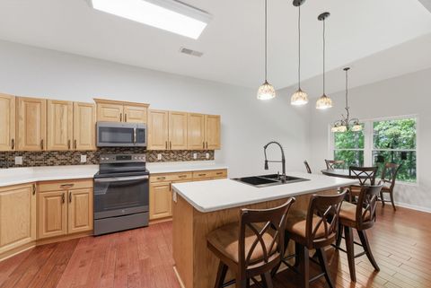 Tiny photo for 1002 2nd Street Court #NA, Moline, IL 61265 (MLS # 12648241)