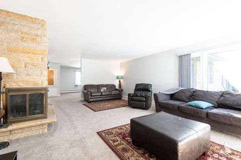 Tiny photo for 407 Farmington Avenue, Joliet, IL 60435 (MLS # 12528830)