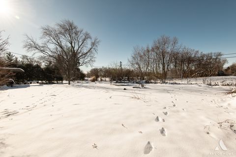 Tiny photo for 407 Farmington Avenue, Joliet, IL 60435 (MLS # 12528830)