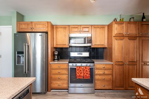 Tiny photo for 407 Farmington Avenue, Joliet, IL 60435 (MLS # 12528830)