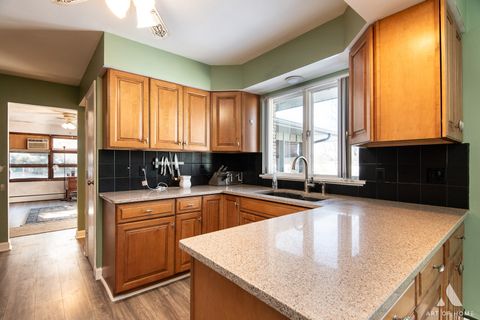 Tiny photo for 407 Farmington Avenue, Joliet, IL 60435 (MLS # 12528830)