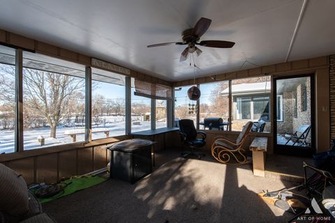 Tiny photo for 407 Farmington Avenue, Joliet, IL 60435 (MLS # 12528830)