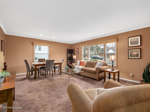 Tiny photo for 18511 Argyle Avenue, Homewood, IL 60430 (MLS # 12576486)