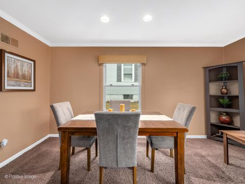 Tiny photo for 18511 Argyle Avenue, Homewood, IL 60430 (MLS # 12576486)