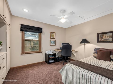 Tiny photo for 18511 Argyle Avenue, Homewood, IL 60430 (MLS # 12576486)