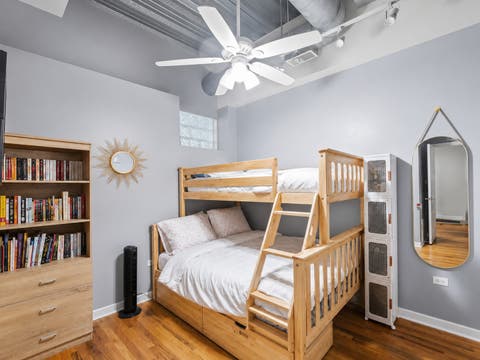 Tiny photo for 1910 S Indiana Avenue #417, Chicago, IL 60616 (MLS # 12698783)