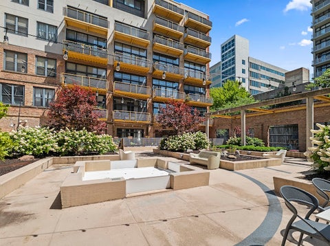 Tiny photo for 1910 S Indiana Avenue #417, Chicago, IL 60616 (MLS # 12698783)
