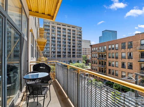 Tiny photo for 1910 S Indiana Avenue #417, Chicago, IL 60616 (MLS # 12698783)