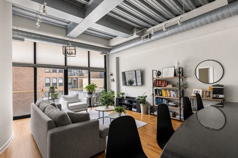 Tiny photo for 1910 S Indiana Avenue #417, Chicago, IL 60616 (MLS # 12698783)