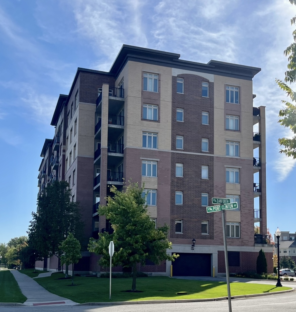 1199 E Port Clinton Road 304