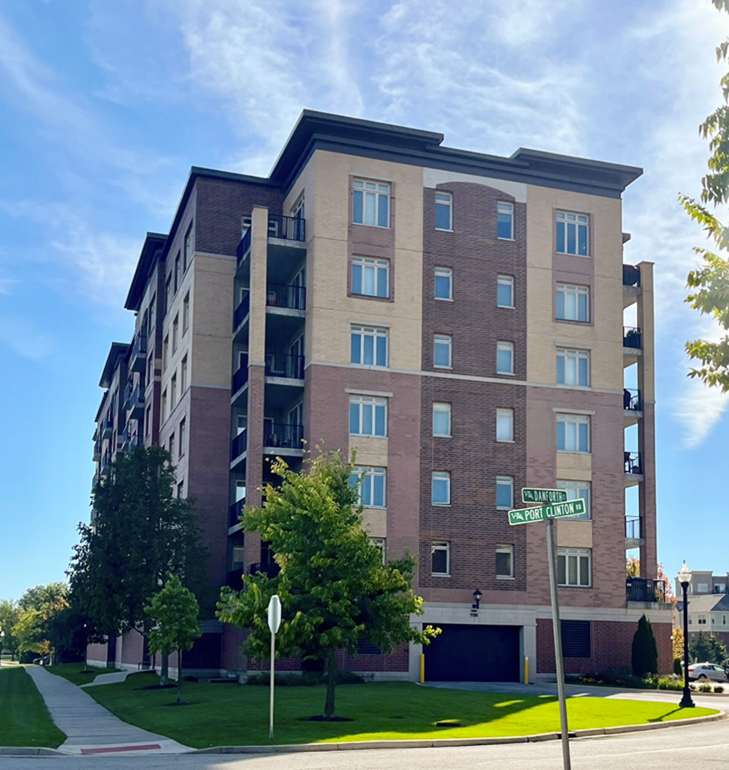 1199 E Port Clinton Road 304