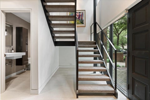 Tiny photo for 345 W BARRY Avenue #8, Chicago, IL 60657 (MLS # 12737973)