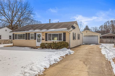 Photo of 1008 Bel Aire Drive, Rantoul, IL 61866 (MLS # 12566094)