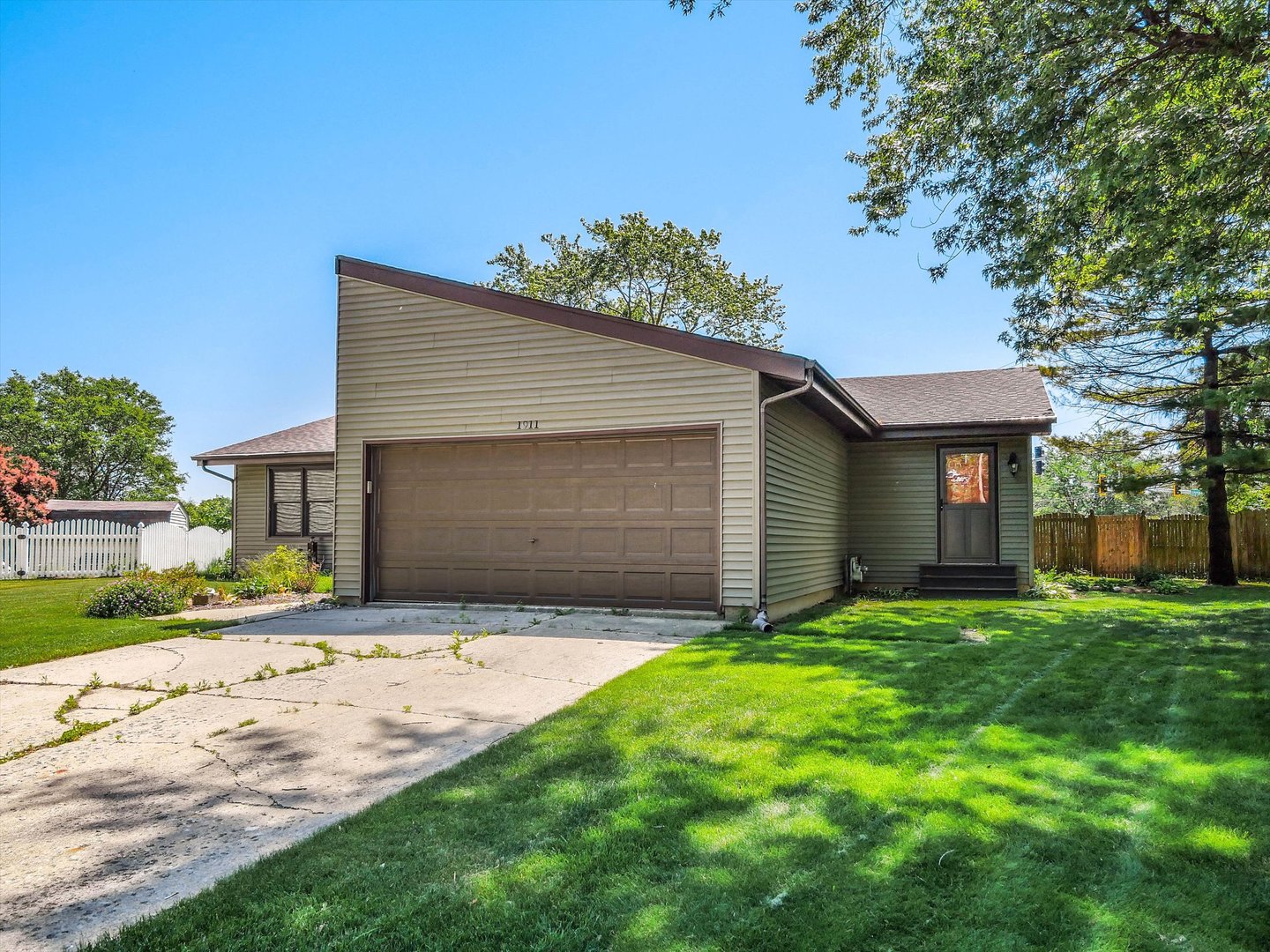 1911 Ash Court