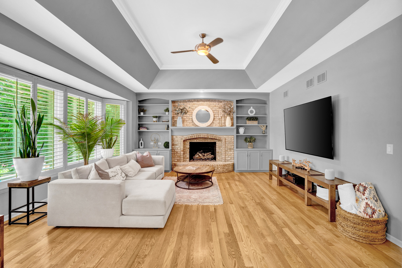 246 HAWK HOLLOW Drive