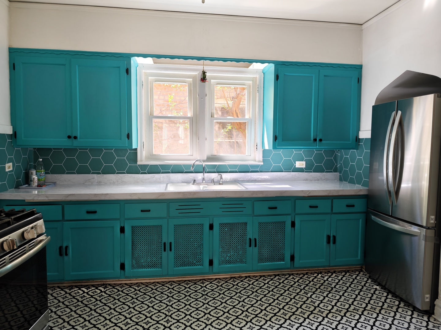 Properties 4 1935 Wenonah Avenue