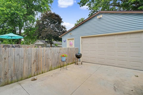Tiny photo for 1007 S Kinch Street, Urbana, IL 61802 (MLS # 12687788)