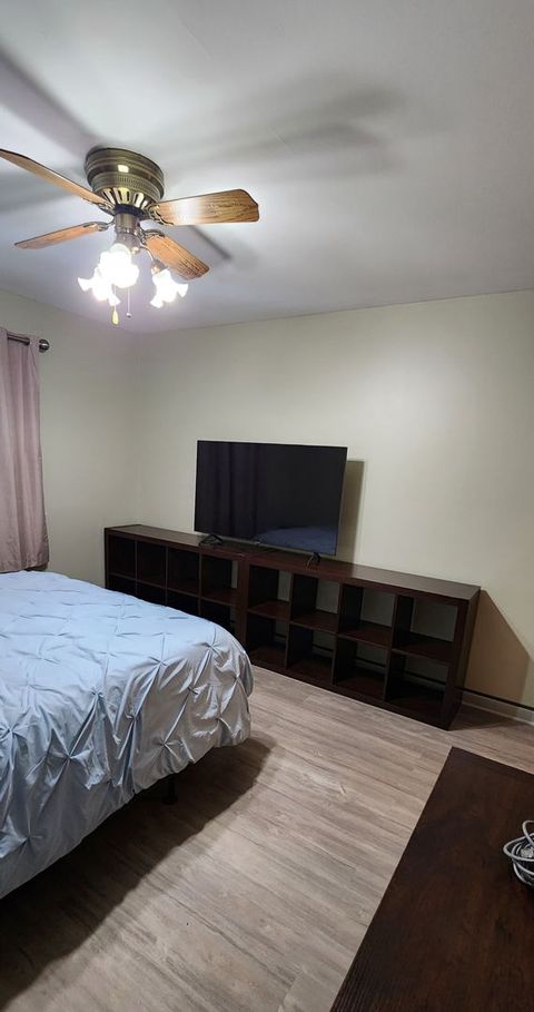 Tiny photo for 6737 104th Place, Chicago Ridge, IL 60415 (MLS # 12479675)