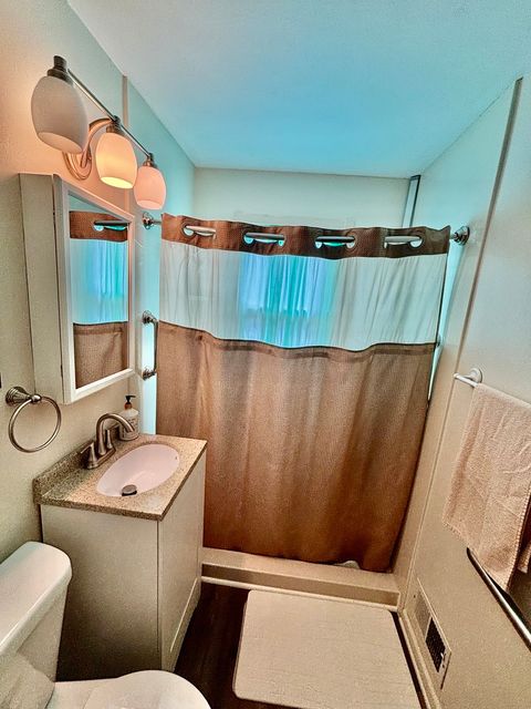 Tiny photo for 6737 104th Place, Chicago Ridge, IL 60415 (MLS # 12479675)