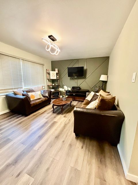 Tiny photo for 6737 104th Place, Chicago Ridge, IL 60415 (MLS # 12479675)