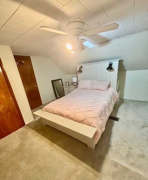 Tiny photo for 6737 104th Place, Chicago Ridge, IL 60415 (MLS # 12479675)