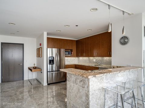 Tiny photo for 737 W Washington Boulevard #3310, Chicago, IL 60661 (MLS # 12479008)