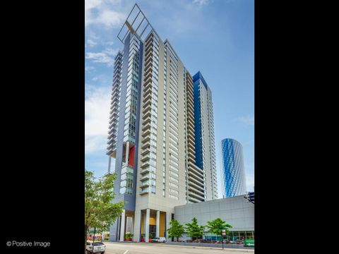 737 W Washington Boulevard 3310 Chicago IL 60661