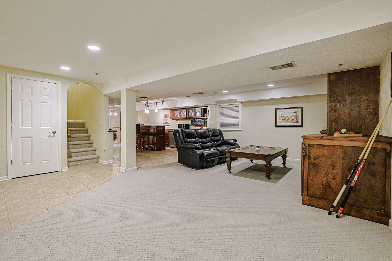 Spring Grove, Illinois 60081, United States, 4 Bedrooms Bedrooms, ,4 BathroomsBathrooms,Residential,Active,253728