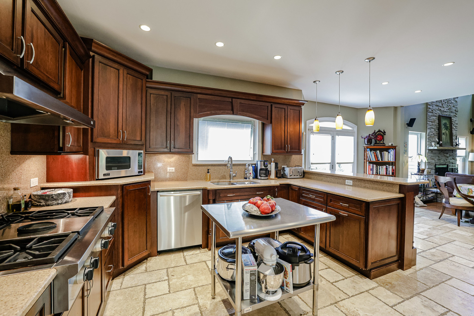 Spring Grove, Illinois 60081, United States, 4 Bedrooms Bedrooms, ,4 BathroomsBathrooms,Residential,Active,253728