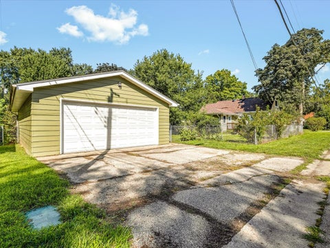 Tiny photo for 631 Sheridan Drive, Loves Park, IL 61111 (MLS # 12744882)