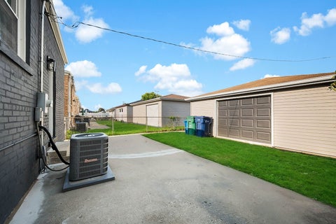 Tiny photo for 7823 Moody Avenue, Burbank, IL 60459 (MLS # 12727658)