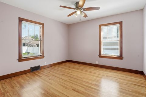 Tiny photo for 417 S Kankakee Street, Wilmington, IL 60481 (MLS # 12585593)