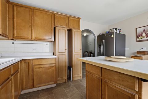 Tiny photo for 22 Arrowhead Drive, Thornton, IL 60476 (MLS # 12632499)