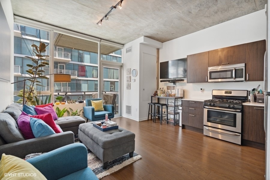1345 S Wabash Avenue 1008