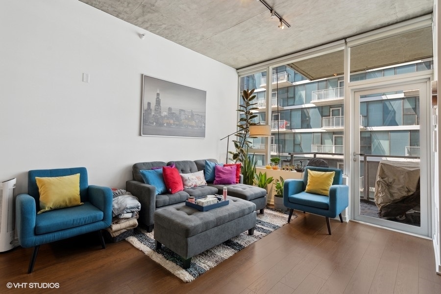 1345 S Wabash Avenue 1008