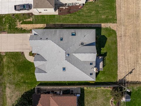 Tiny photo for 10225 S 81st Court, Palos Hills, IL 60465 (MLS # 12595746)