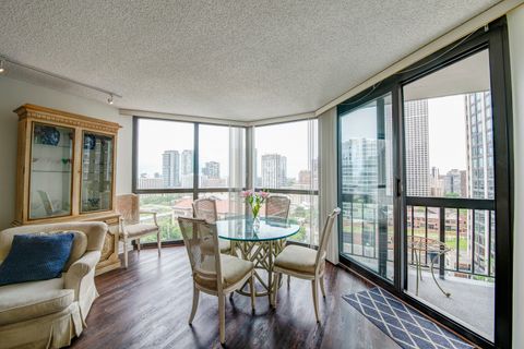 Tiny photo for 33 W Delaware Place #19H, Chicago, IL 60610 (MLS # 12467806)
