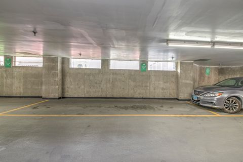 Tiny photo for 33 W Delaware Place #19H, Chicago, IL 60610 (MLS # 12467806)