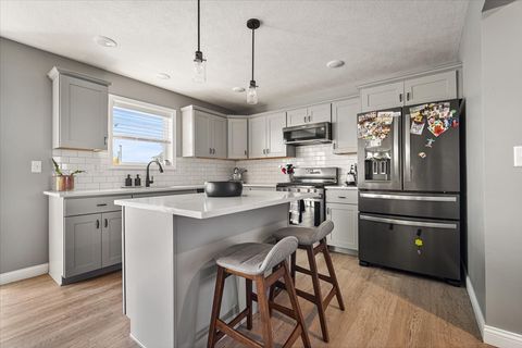 Tiny photo for 1727 Eide Road, Bloomington, IL 61704 (MLS # 12536358)