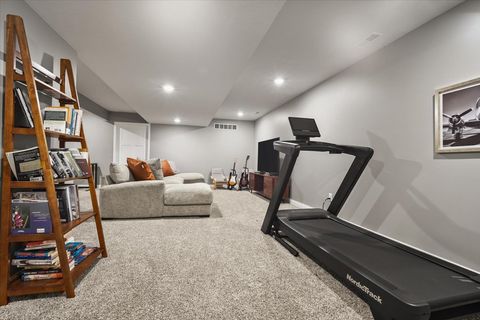 Tiny photo for 1727 Eide Road, Bloomington, IL 61704 (MLS # 12536358)