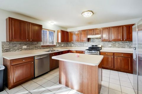 Tiny photo for 1511 Thornwood Lane, Plainfield, IL 60586 (MLS # 12607759)