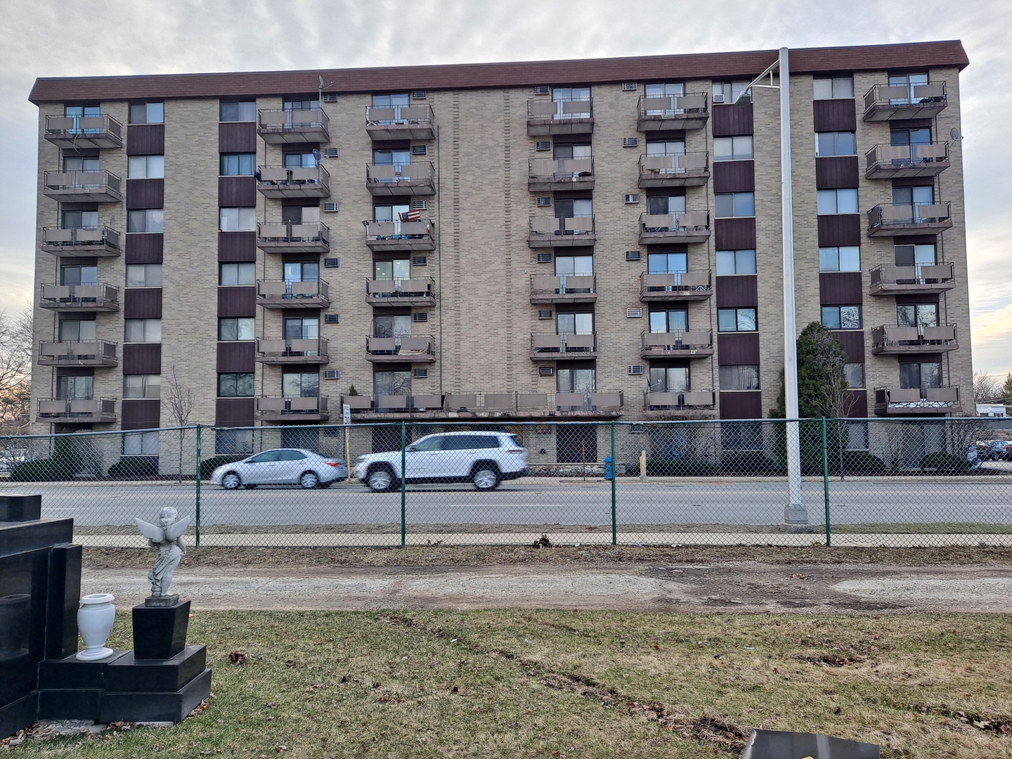 Listing image 6