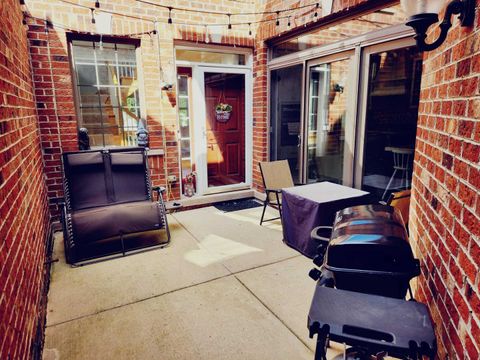 Tiny photo for 347 Arbor Glen Boulevard, Schaumburg, IL 60195 (MLS # 12583051)