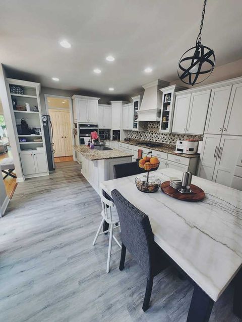 Tiny photo for 347 Arbor Glen Boulevard, Schaumburg, IL 60195 (MLS # 12583051)