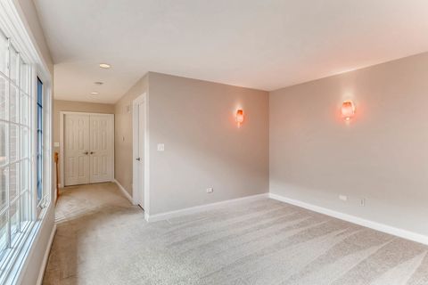 Tiny photo for 347 Arbor Glen Boulevard, Schaumburg, IL 60195 (MLS # 12583051)