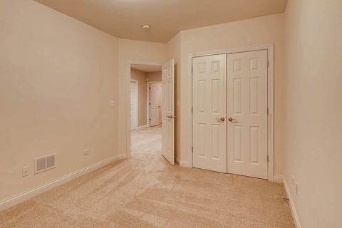 Tiny photo for 347 Arbor Glen Boulevard, Schaumburg, IL 60195 (MLS # 12583051)