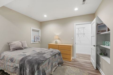 Tiny photo for 305 Morgan Lane, Fox River Grove, IL 60021 (MLS # 12689882)