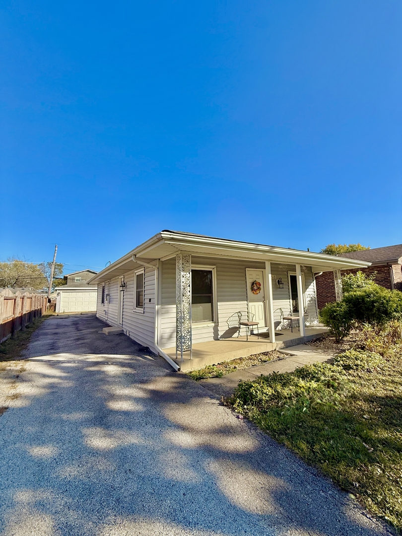 16753 Hilltop Avenue