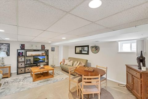 Tiny photo for 7008 W Montrose Avenue, Norridge, IL 60706 (MLS # 12666538)