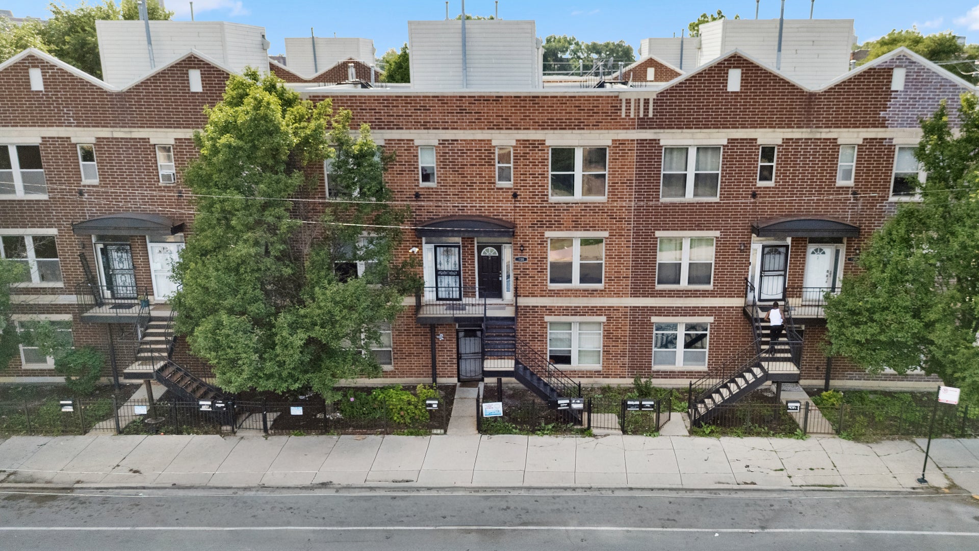 738 S Kedzie Avenue 2